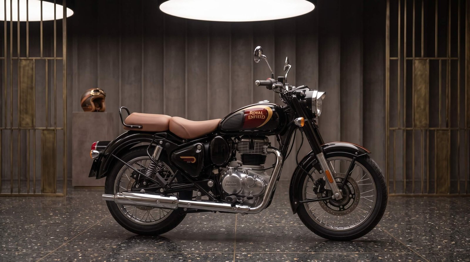 Royal Enfield Classic 350cc — 2025 Halcyon Black