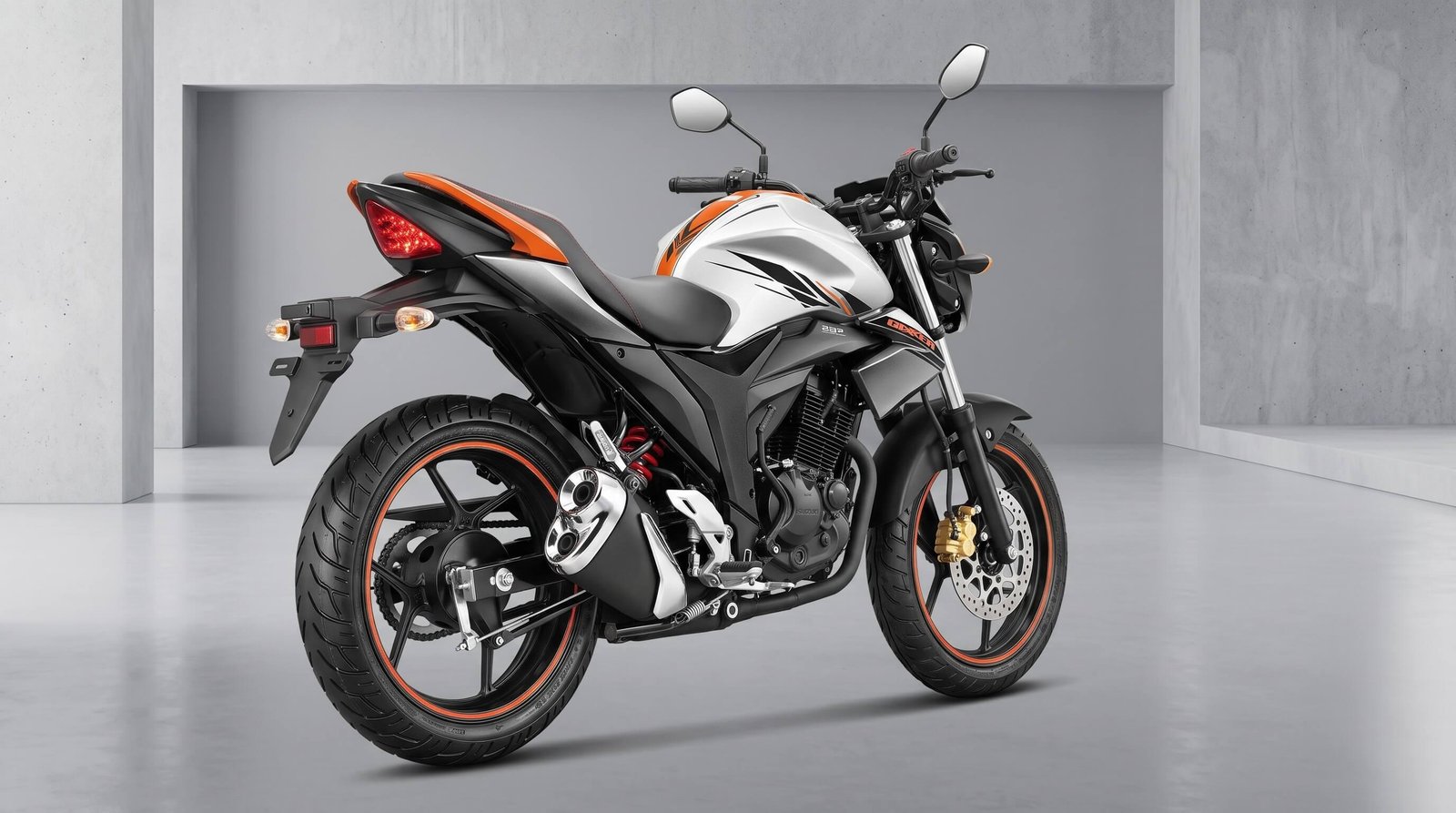 Suzuki Gixxer Monotone 2026 Orange 155cc